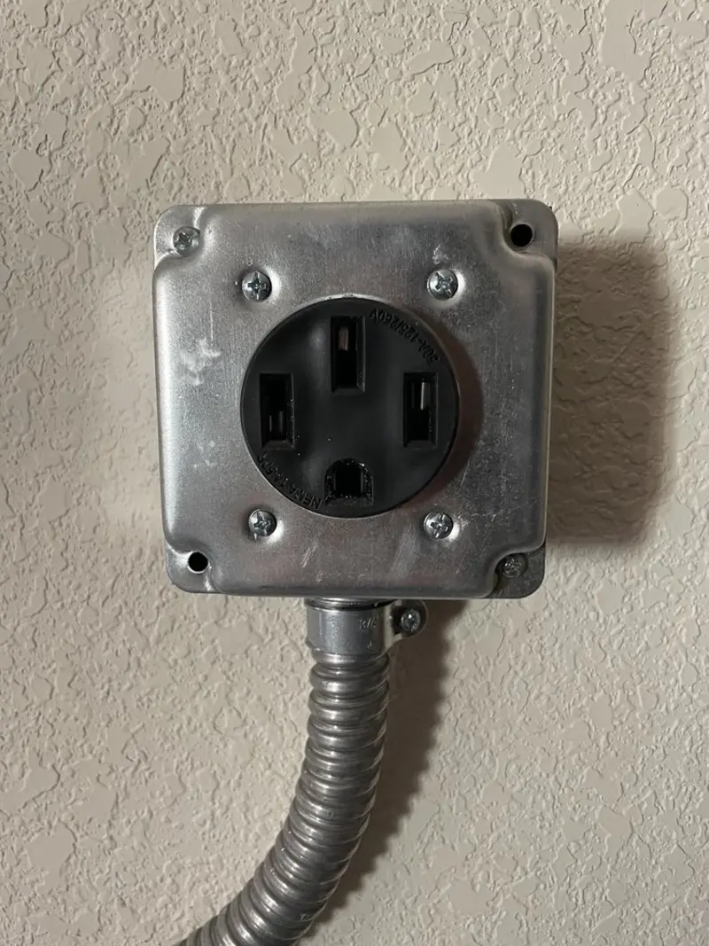 NEMA 14-50 outlet installed for Electrical Panel Upgrade in Putnam